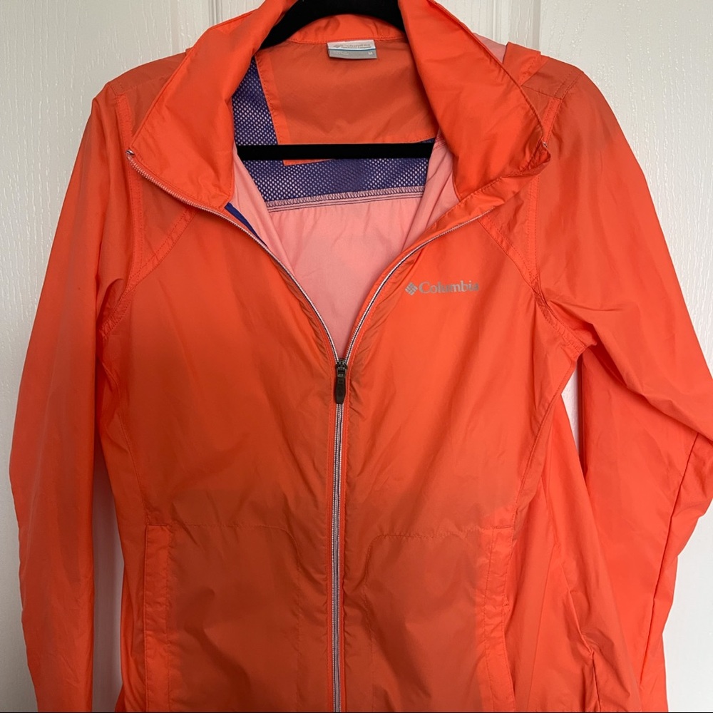 Orange Lightweight Columbia Jacket with hood for Women Size:Medium